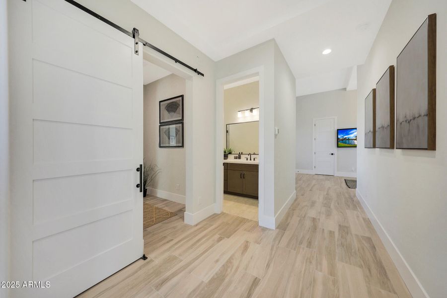 30 Laundry Room Barn Door B7-8 30 Laundry Room Barn Door B7-8