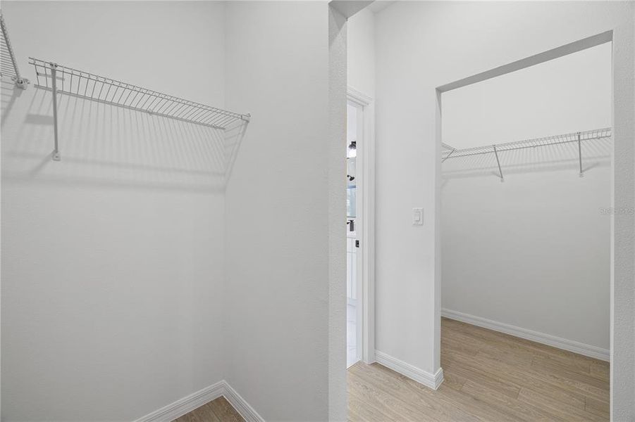 Spacious, unfurnished interior of a new home in , Poinciana (Image 15).