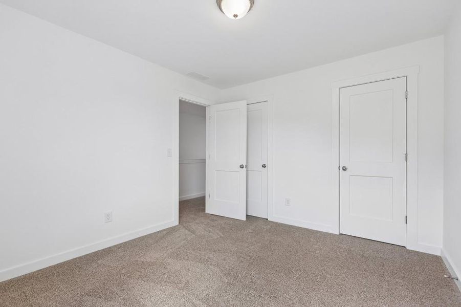 Spacious, unfurnished interior of a new home in Savoy Park, Covington (Image 24).
