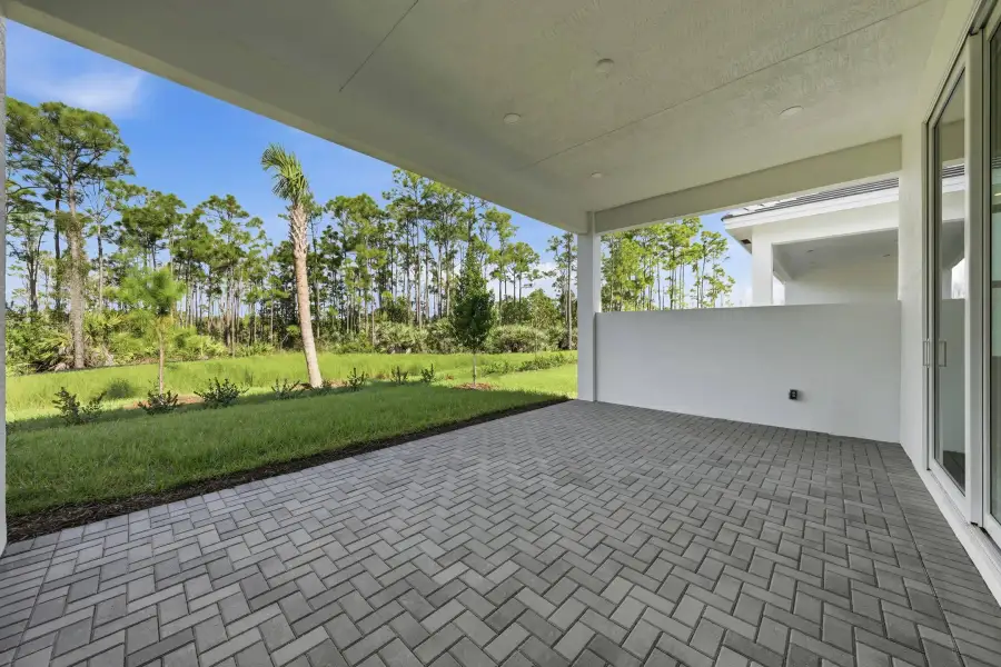 Covered Lanai