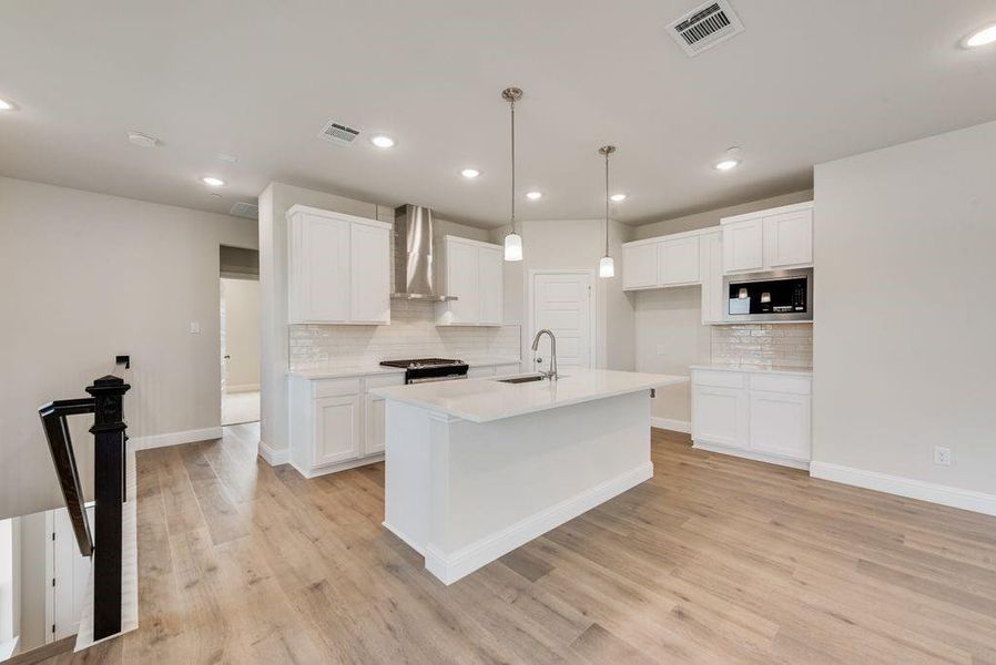 Furnished interior view inside a new home in Bayside, Rowlett (Image 9).