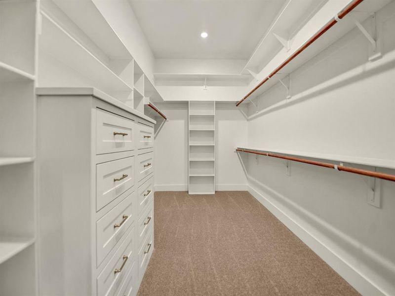 Spacious, unfurnished interior of a new home in , Fort Worth (Image 27).