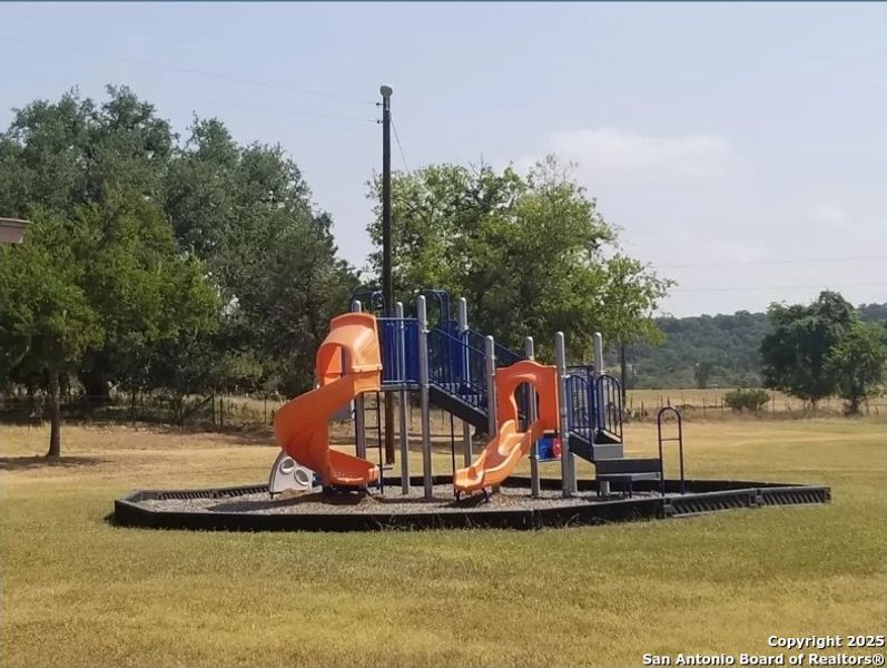 Image 10 of a home in . Image 10 of a home in .