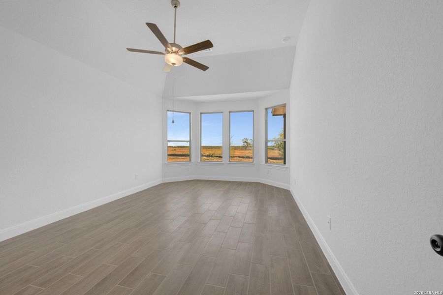 Spacious, unfurnished interior of a new home in Preserve at Annabelle Ranch, San Antonio (Image 39).
