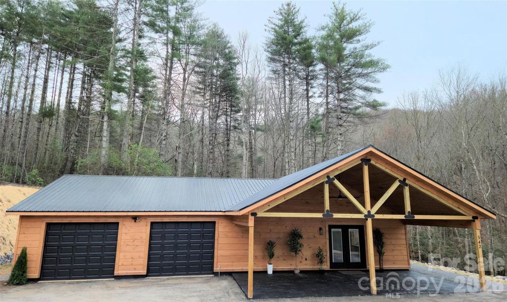 Image 47 of a home in .