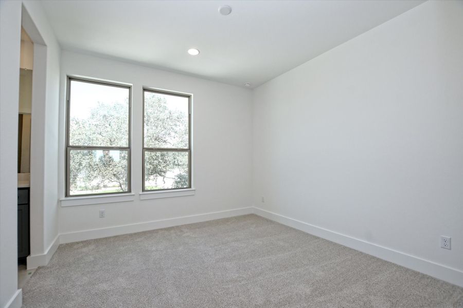 Spacious, unfurnished interior of a new home in Riverstone, Georgetown (Image 32). Spacious, unfurnished interior of a new home in Riverstone, Georgetown (Image 32).
