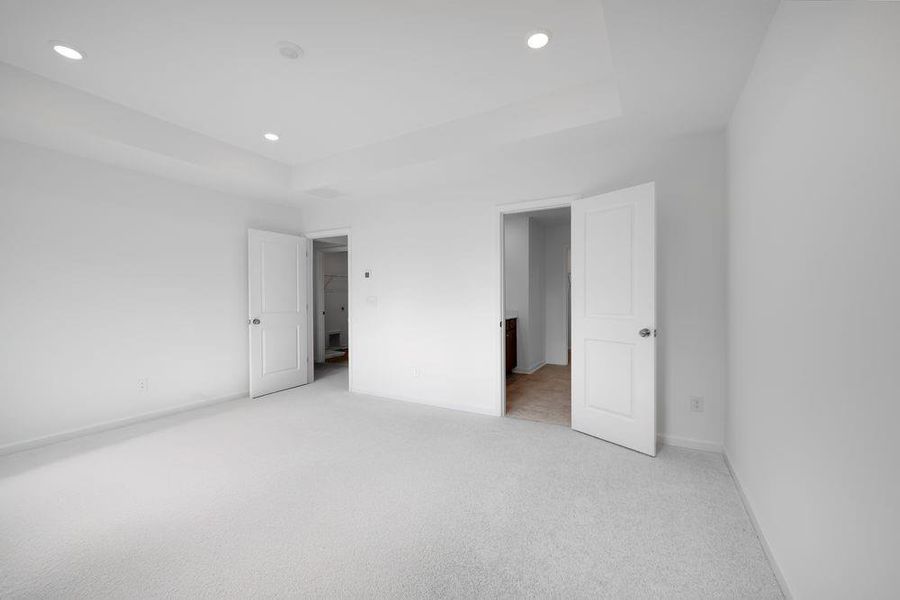 Image 31 of a home in Somerset at Veterans Memorial.