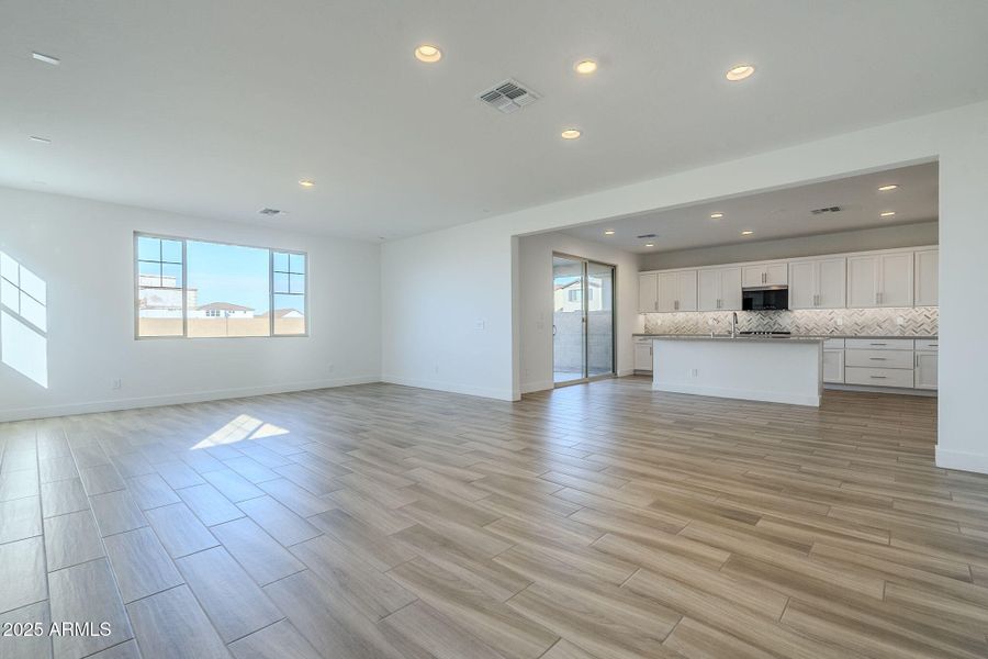 18-web-or-mls-214th-18 18-web-or-mls-214th-18