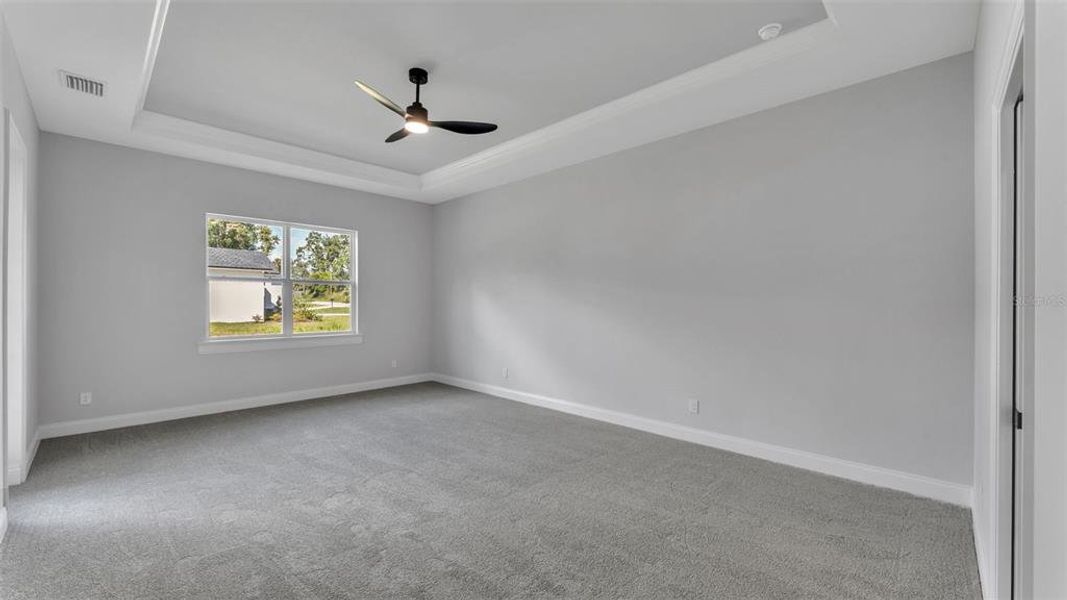 Spacious, unfurnished interior of a new home in , Lakeland (Image 34).