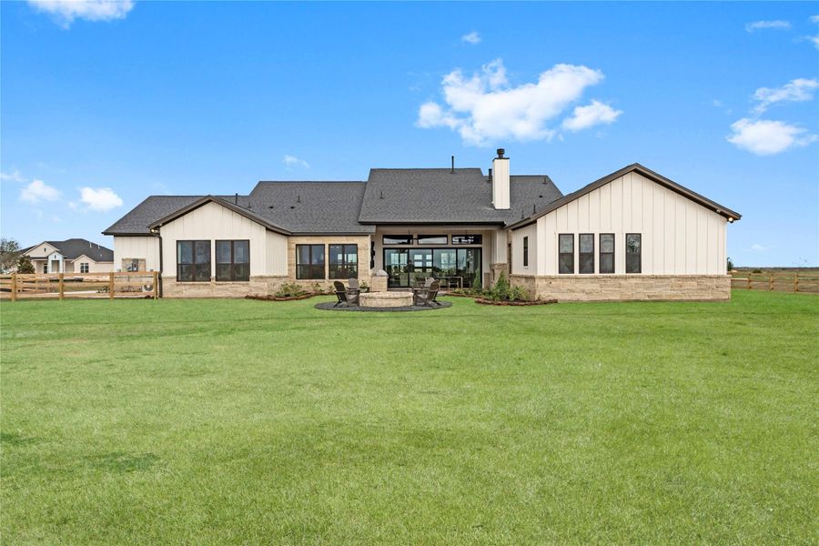 Image 29 of a home in Lakeview. Image 29 of a home in Lakeview.