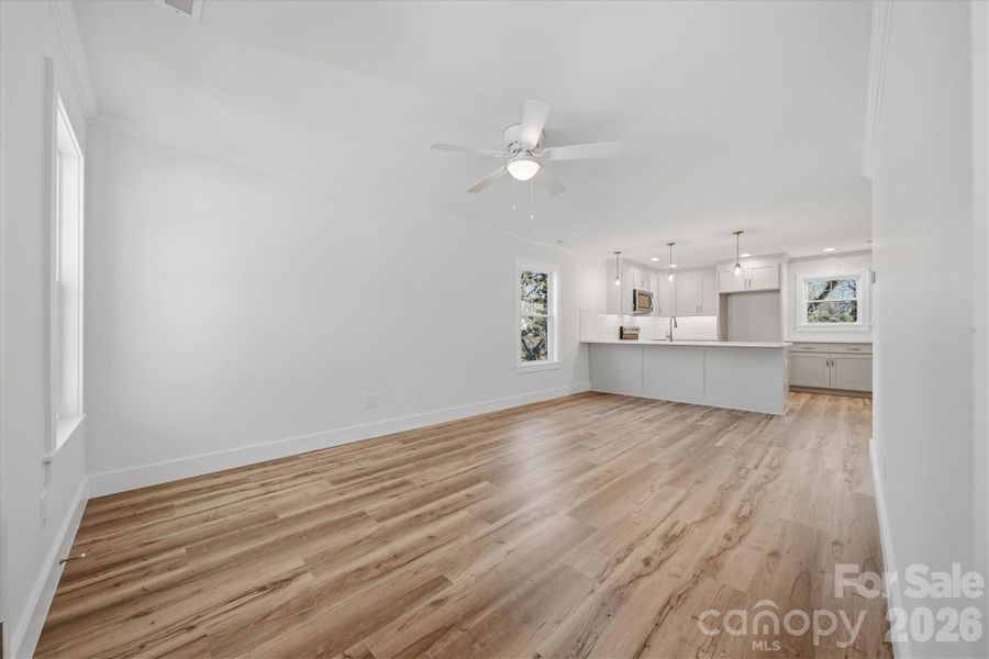 Spacious, unfurnished interior of a new home in , Statesville (Image 15).