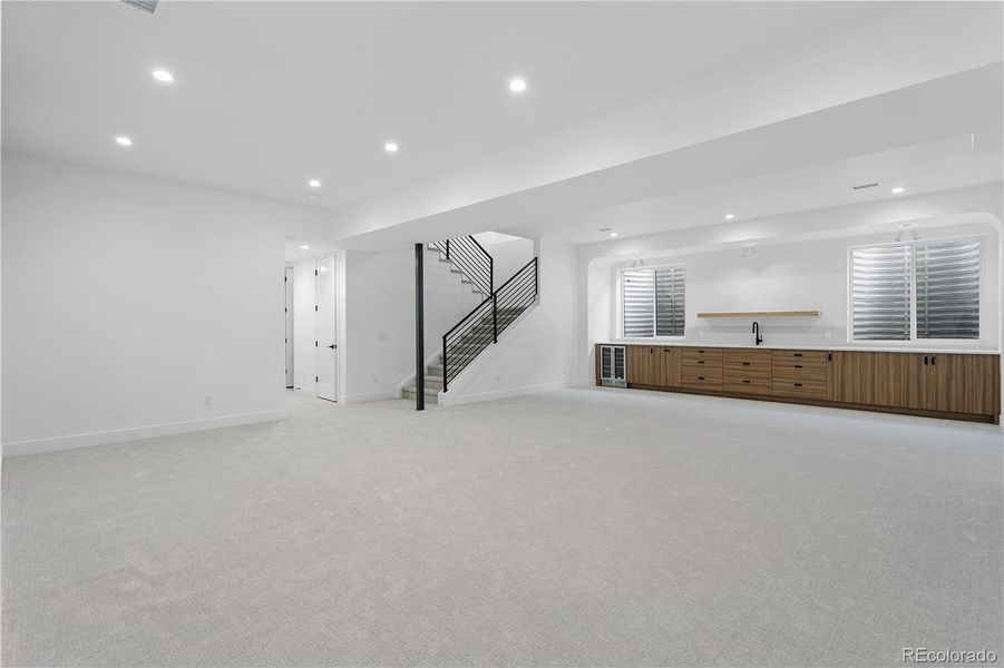Spacious, unfurnished interior of a new home in , Denver (Image 24).