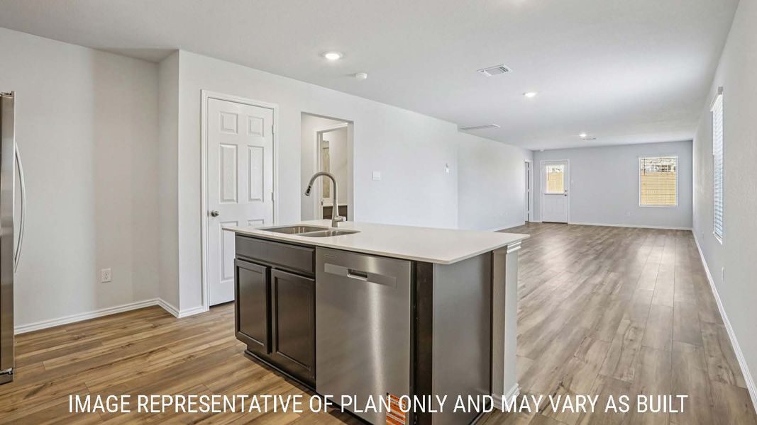 Representative furnished interior of a home built from the Caprock by D.R. Horton in Pecan Creek, Temple (Image 7).