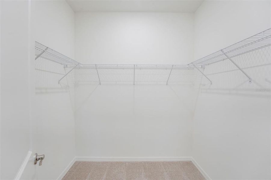 Spacious, unfurnished interior of a new home in Tuscan Hills, Dade City (Image 20).