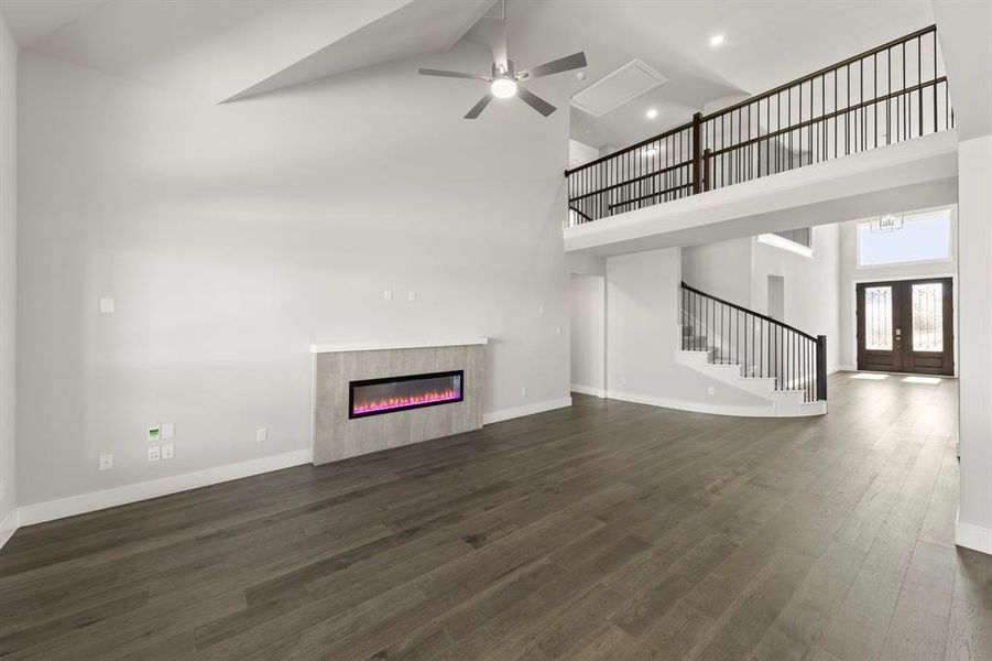 12. 6237 Shasta - Family (4) 12. 6237 Shasta - Family (4)