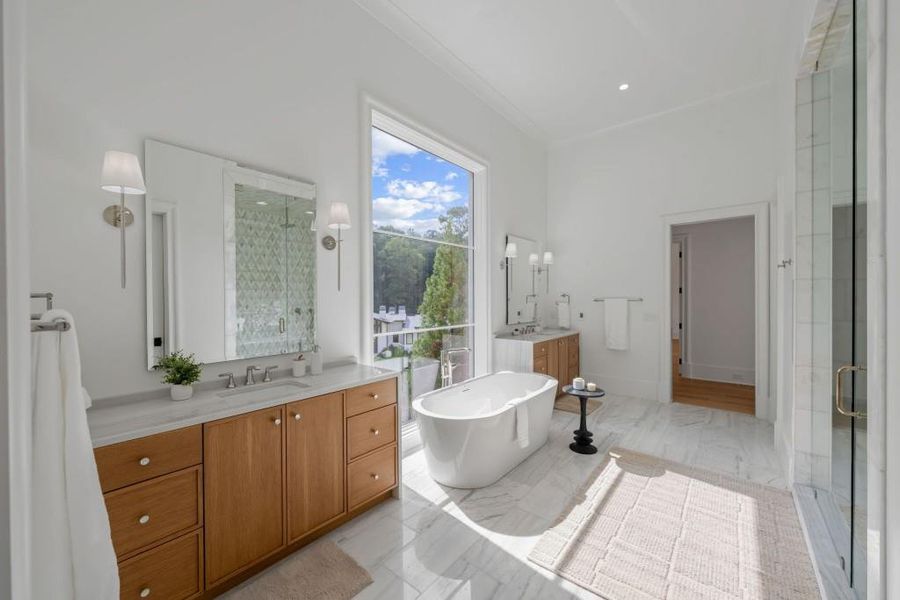 Furnished interior view inside a new home in , Atlanta (Image 39).