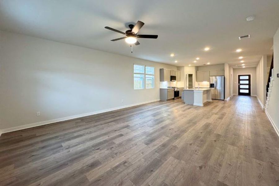 Spacious, unfurnished interior of a new home in Cloverleaf, Austin (Image 8). Spacious, unfurnished interior of a new home in Cloverleaf, Austin (Image 8).