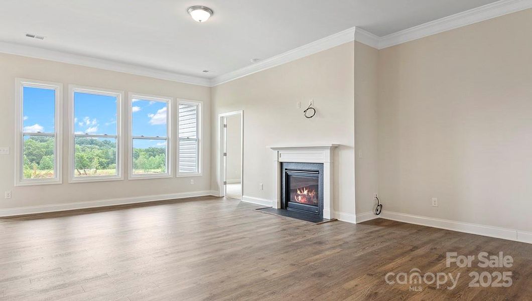 Photos are representative