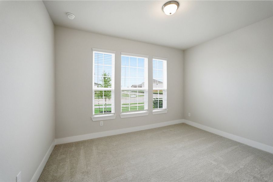 Spacious, unfurnished interior of a new home in Sunterra Lakes, Brookshire (Image 18). Spacious, unfurnished interior of a new home in Sunterra Lakes, Brookshire (Image 18).