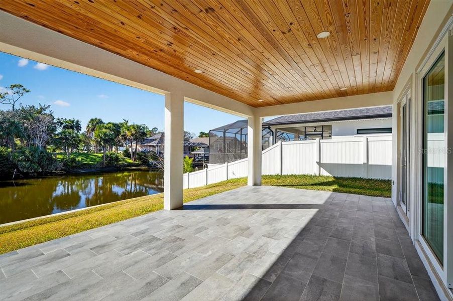 Exterior details and patio area of a home in , Palm Coast (Image 33).