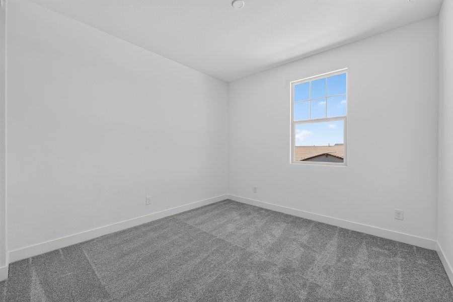 Spacious, unfurnished interior of a new home in Ellsworth Ranch, Queen Creek (Image 19). Spacious, unfurnished interior of a new home in Ellsworth Ranch, Queen Creek (Image 19).