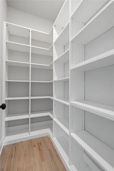 Spacious, unfurnished interior of a new home in , Marietta (Image 22).