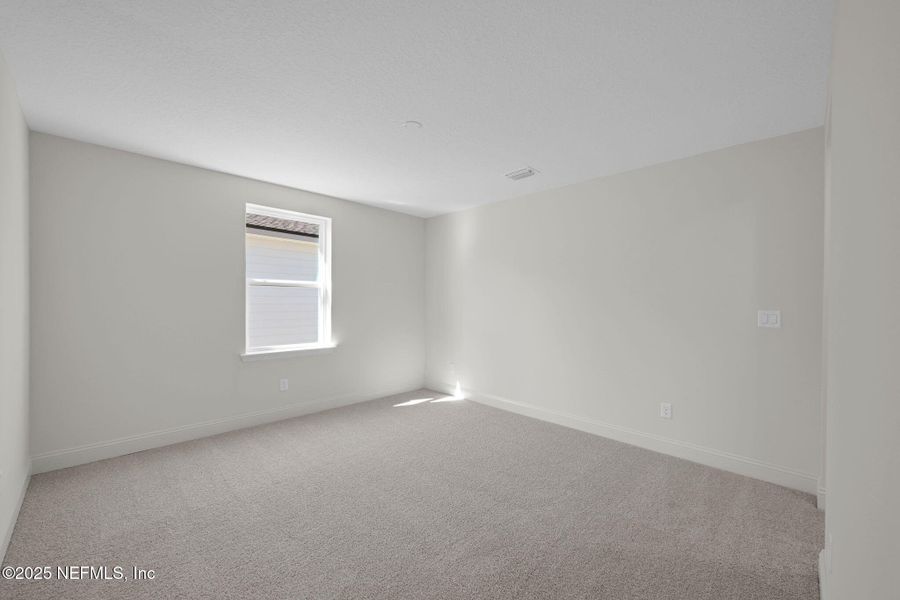 Spacious, unfurnished interior of a new home in Crosswinds at Nocatee, Ponte Vedra (Image 29).