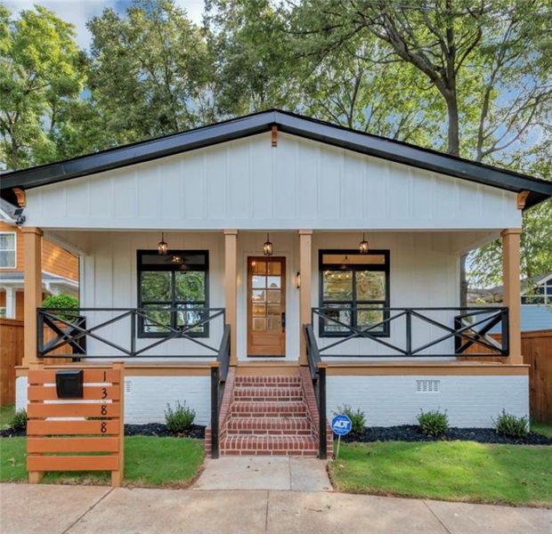 Exterior details and patio area of a home in , Atlanta (Image 1).