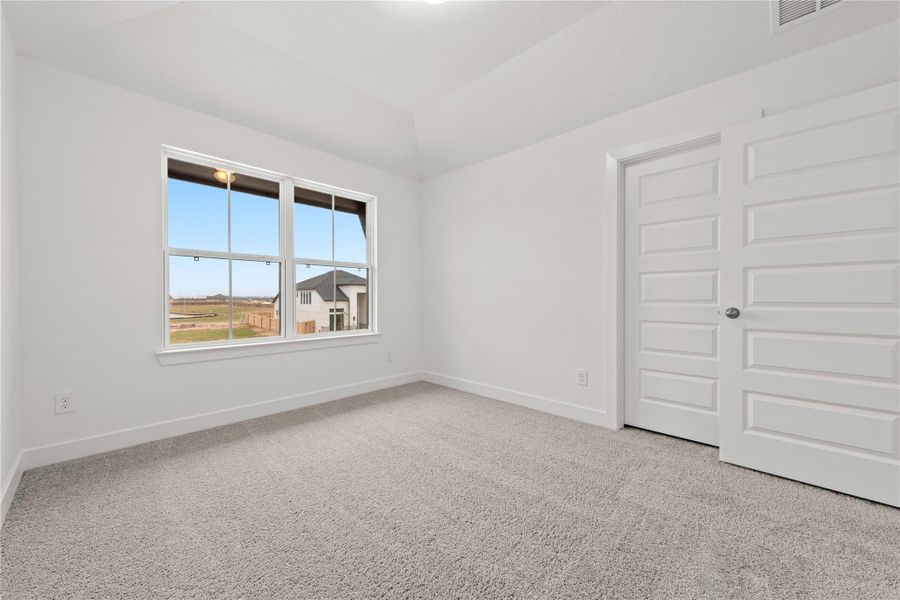 Representative image. Features, specifications, selections and colors may vary.