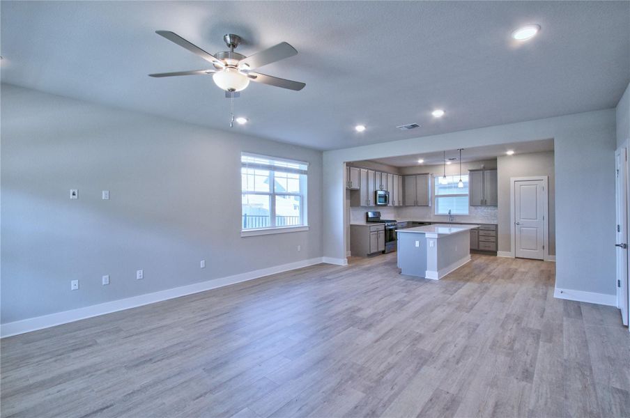 Living dining area