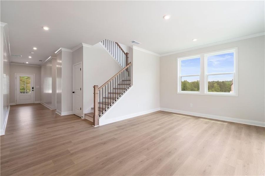 Spacious, unfurnished interior of a new home in Tiberon Woods, Cumming (Image 23).