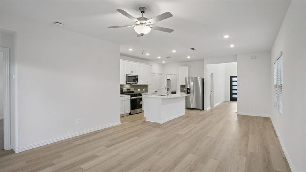 Image 35 of a home in Eastridge - Spring Series. Image 35 of a home in Eastridge - Spring Series.