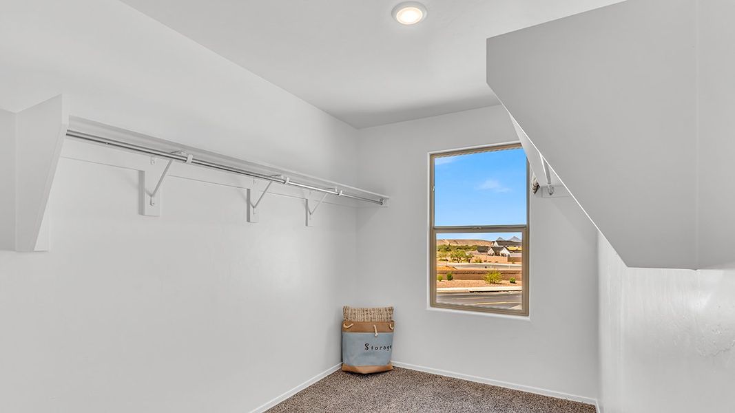 Spacious, unfurnished interior of a new home in Blackhawk, Tucson (Image 23).