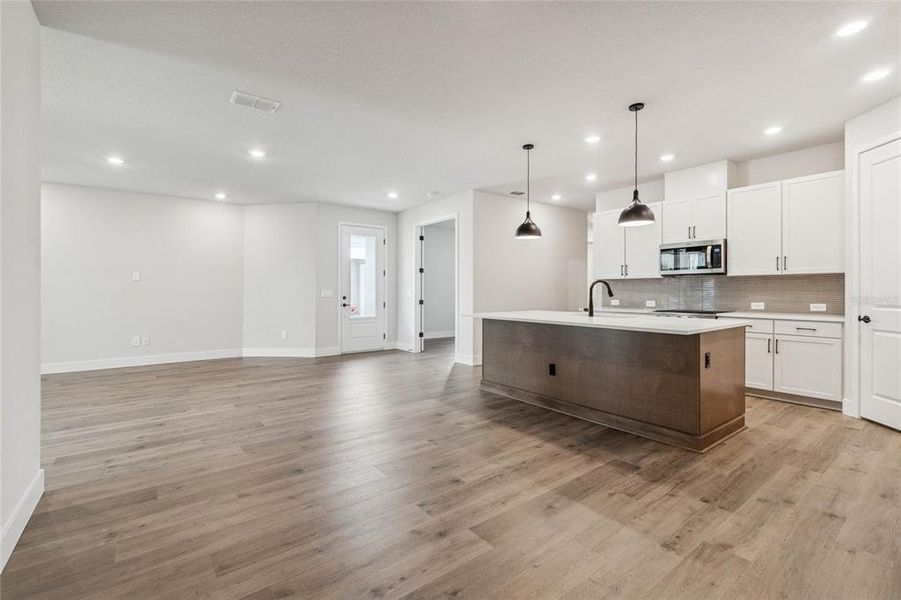 Image 34 of a home in Gracewater at Sarasota.