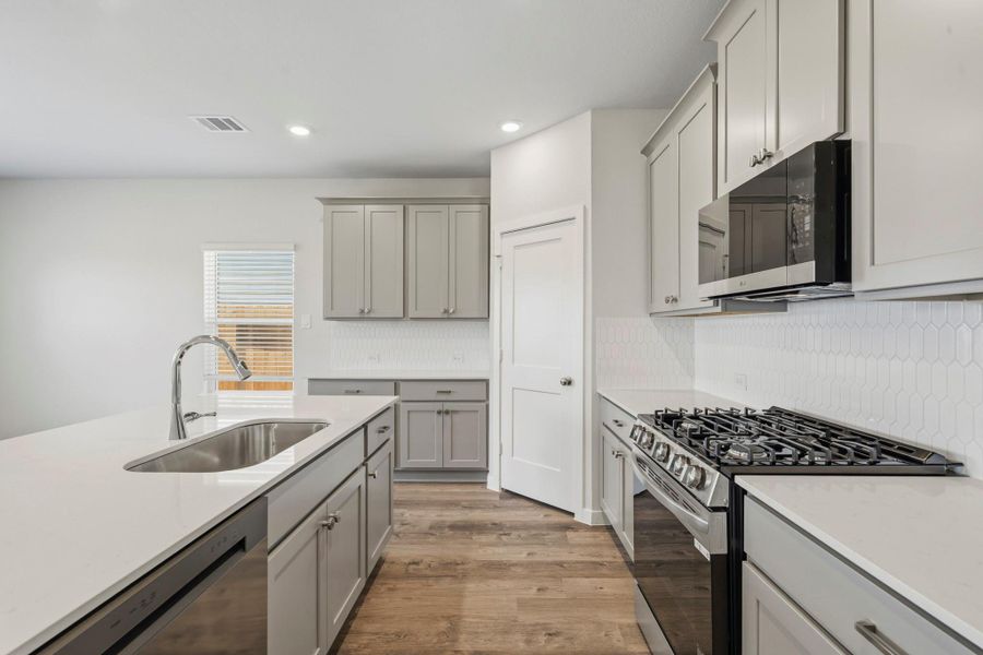 Furnished interior view inside a new home in Katy Reserve, Katy (Image 6).