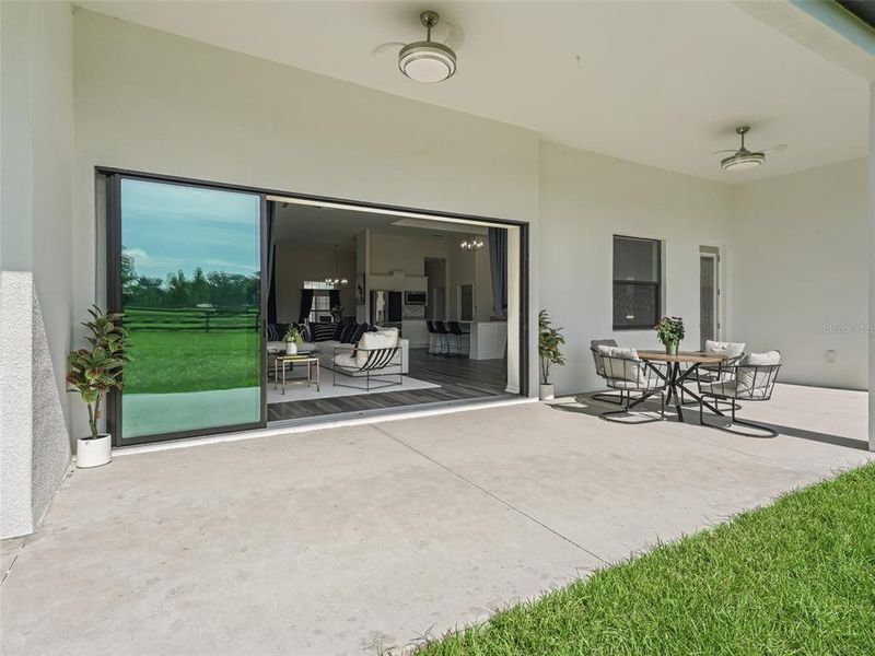 Exterior details and patio area of a home in , Ocala (Image 31).