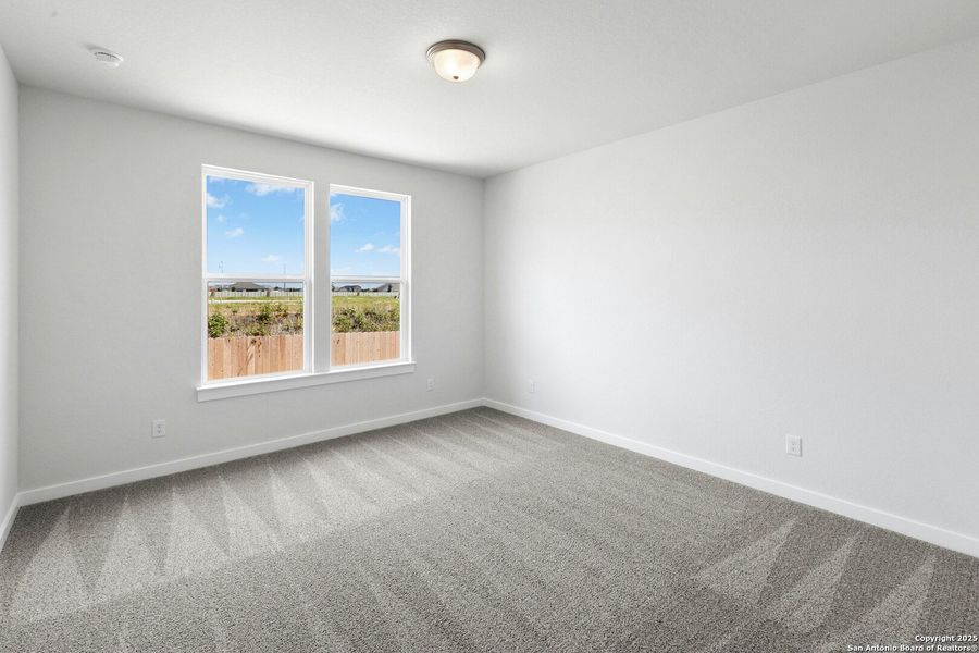 Spacious, unfurnished interior of a new home in Willowbrook, New Braunfels (Image 11).