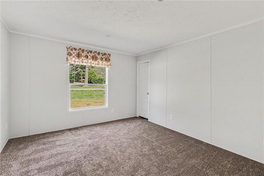 Spacious, unfurnished interior of a new home in , Cedartown (Image 20).