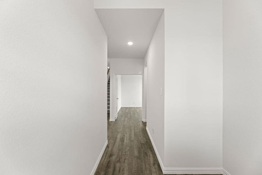 09. 2228 Aspen Chase - Entry (3)