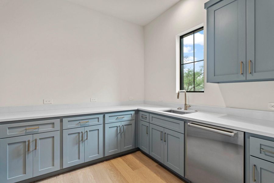Furnished interior view inside a new home in , Dripping Springs (Image 33).