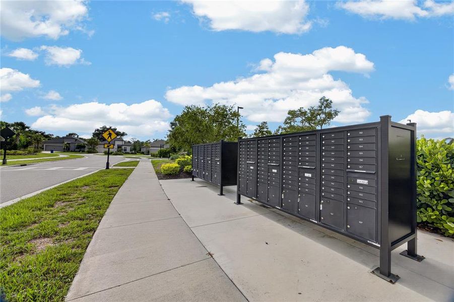 Community amenities in , Nokomis (Image 59).