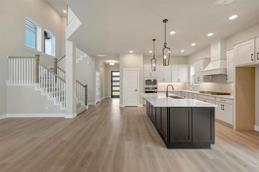 Furnished interior view inside a new home in Pomona 40' Homesites, Manvel (Image 4). Furnished interior view inside a new home in Pomona 40' Homesites, Manvel (Image 4).