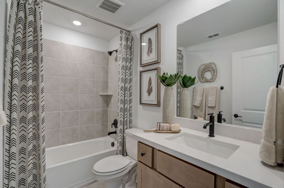 Furnished interior view inside a new home in Cross Creek Meadows, Celina (Image 14). Furnished interior view inside a new home in Cross Creek Meadows, Celina (Image 14).