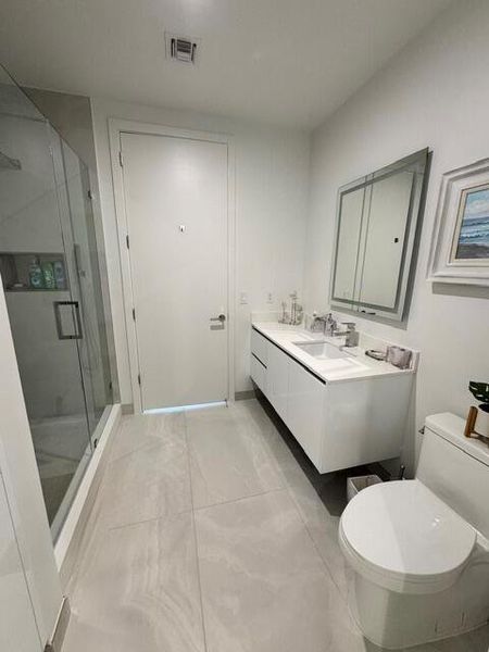 GUEST BATH