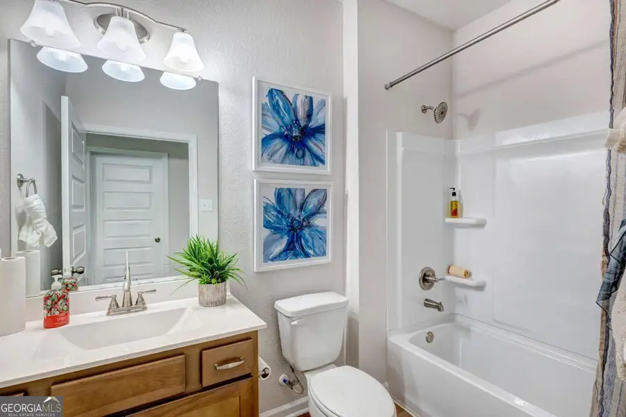 Furnished interior view inside a new home in Cobblestone Crossing Commons, Byron (Image 10).