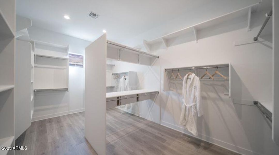 18944 E Druids Glen Rd ~ Ready Now! 18944 E Druids Glen Rd ~ Ready Now!