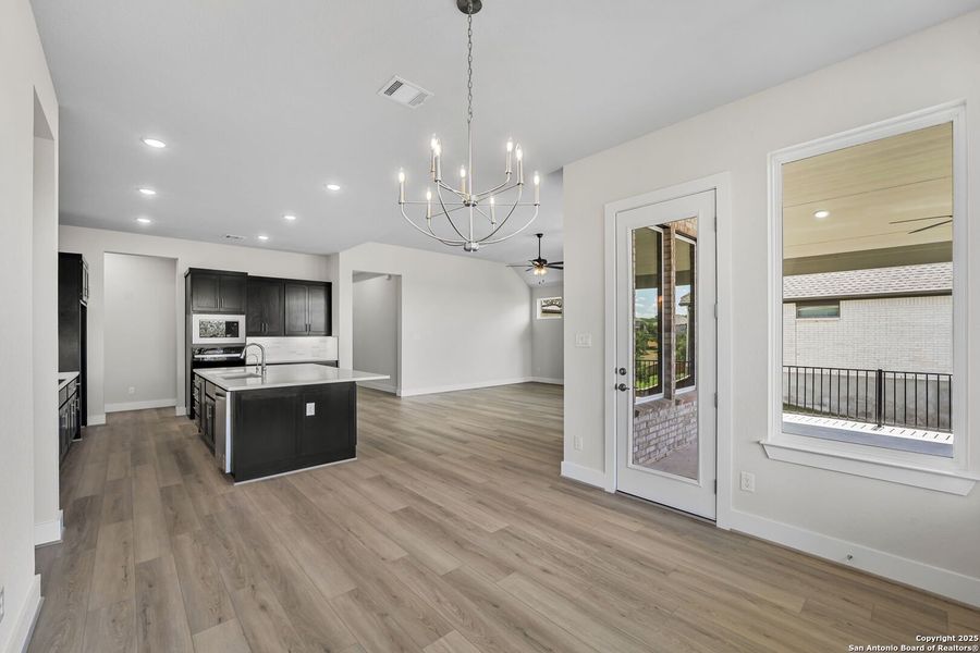 Furnished interior view inside a new home in Arbors at Fair Oaks, Fair Oaks Ranch (Image 7).