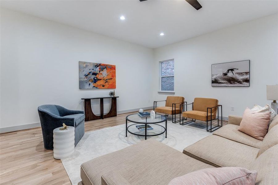 Furnished interior view inside a new home in , Dallas (Image 11). Furnished interior view inside a new home in , Dallas (Image 11).