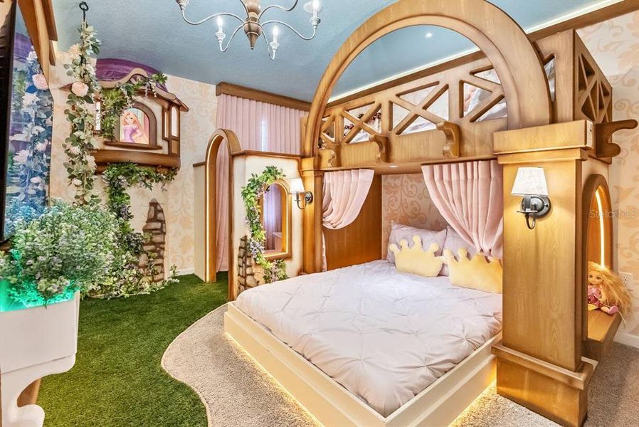 Furnished interior view inside a new home in , Davenport (Image 25).