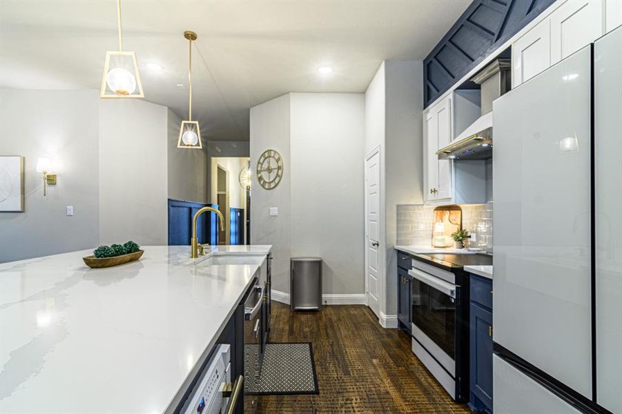 Furnished interior view inside a new home in , Josephine (Image 16).